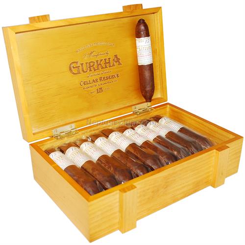 Gurkha Cellar Reserve 15 Anos Solara Double Robusto 